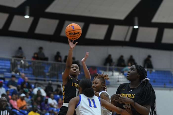 starkville-tupelo-girls-basketball00010